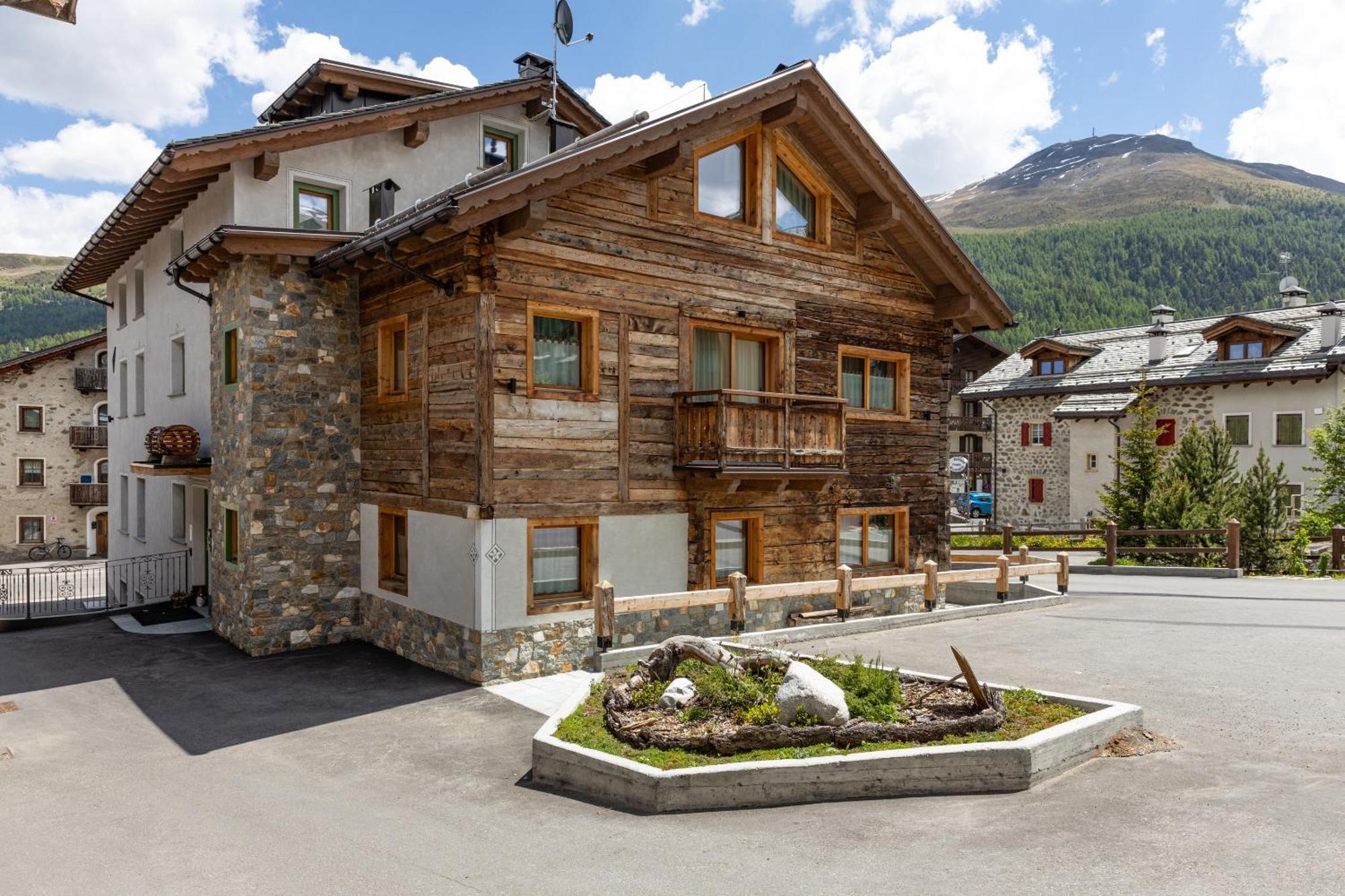 Snow Mountain Planet Suite House Livigno Dış mekan fotoğraf